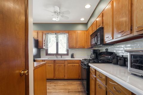 Tiny photo for 907 Obrien Street, Harvard, IL 60033 (MLS # 12590725)