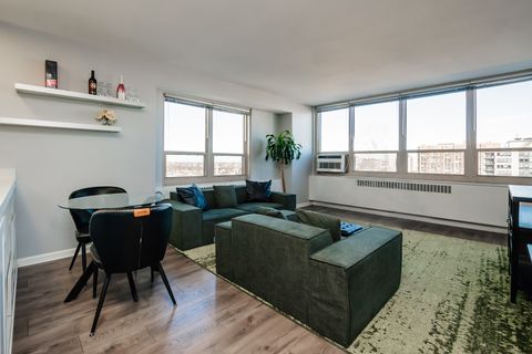 Tiny photo for 3950 N Lake Shore Drive #1811, Chicago, IL 60613 (MLS # 12553039)
