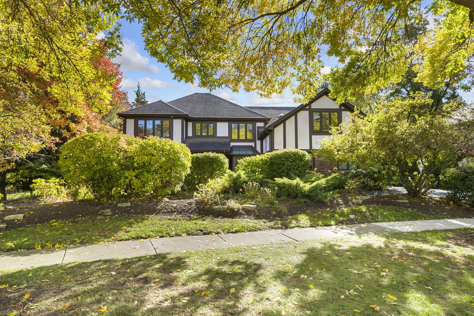 1222 Champion Forest Court