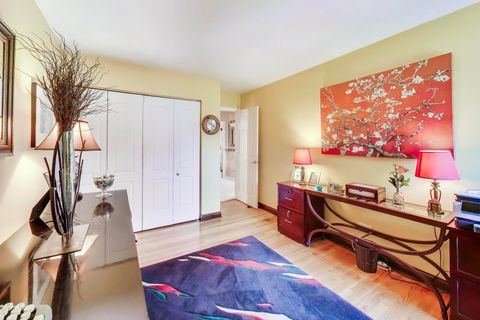 Tiny photo for 1 Maple Tree Court, Elmhurst, IL 60126 (MLS # 12634221)