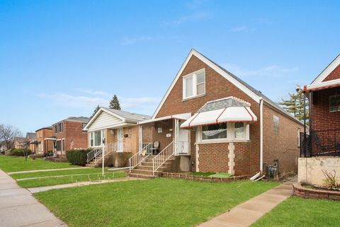 Tiny photo for 3817 S 58th Avenue, Cicero, IL 60804 (MLS # 12324152)