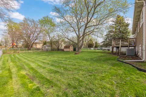 Tiny photo for 2308 Crabtree Avenue, Woodridge, IL 60517 (MLS # 12619401)