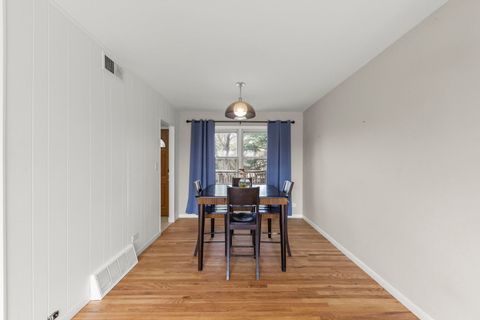 Tiny photo for 2308 Crabtree Avenue, Woodridge, IL 60517 (MLS # 12619401)