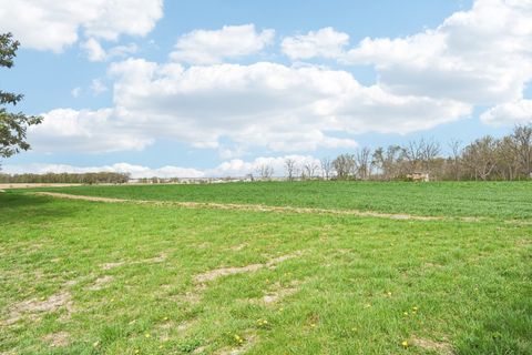 Tiny photo for 1406 Busse Road, Marengo, IL 60152 (MLS # 12558368)