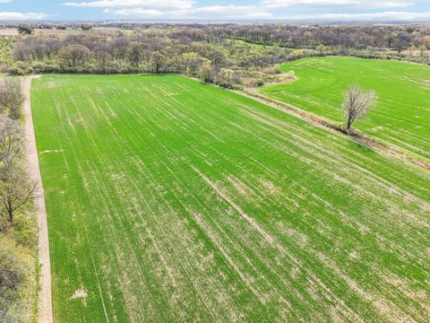 Tiny photo for 1406 Busse Road, Marengo, IL 60152 (MLS # 12558368)