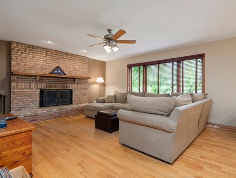 Tiny photo for 904 Glen Oak Drive, Sleepy Hollow, IL 60118 (MLS # 12633554)