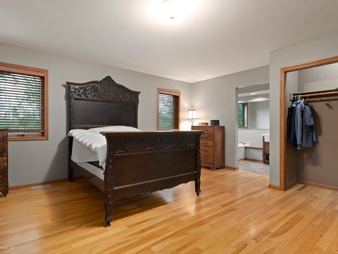 Tiny photo for 904 Glen Oak Drive, Sleepy Hollow, IL 60118 (MLS # 12633554)