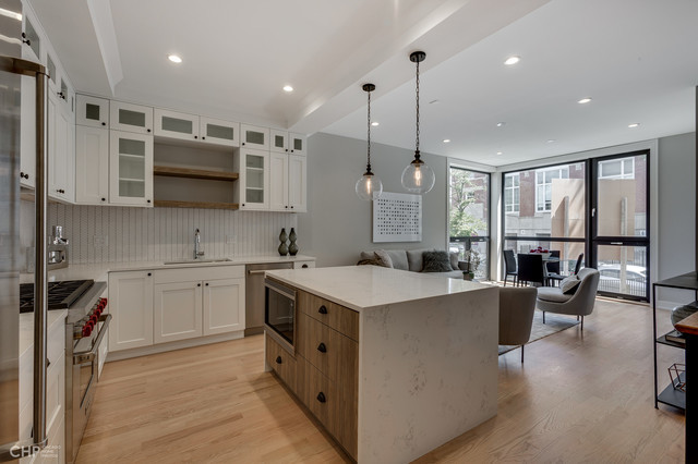 1350 N Claremont Avenue 1