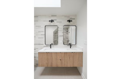 Tiny photo for 2854 N Francisco Avenue, Chicago, IL 60618 (MLS # 12599333)