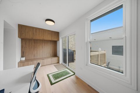 Tiny photo for 2854 N Francisco Avenue, Chicago, IL 60618 (MLS # 12599333)