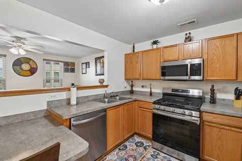 Tiny photo for 807 Serendipity Drive #6164, Aurora, IL 60504 (MLS # 12704563)
