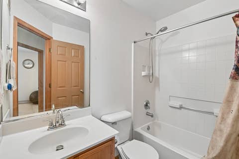 Tiny photo for 807 Serendipity Drive #6164, Aurora, IL 60504 (MLS # 12704563)