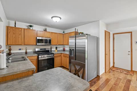 Tiny photo for 807 Serendipity Drive #6164, Aurora, IL 60504 (MLS # 12704563)