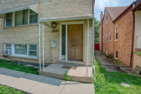 Tiny photo for 1617 N 35th Avenue, Melrose Park, IL 60160 (MLS # 12484485)