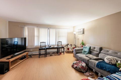 Tiny photo for 1617 N 35th Avenue, Melrose Park, IL 60160 (MLS # 12484485)