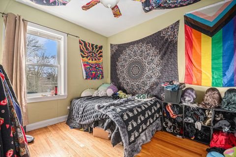 Tiny photo for 2008 W Greenleaf Avenue #3, Chicago, IL 60645 (MLS # 12543075)