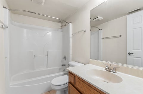 Tiny photo for 18302 Robin Lane #D1, Homewood, IL 60430 (MLS # 12749113)