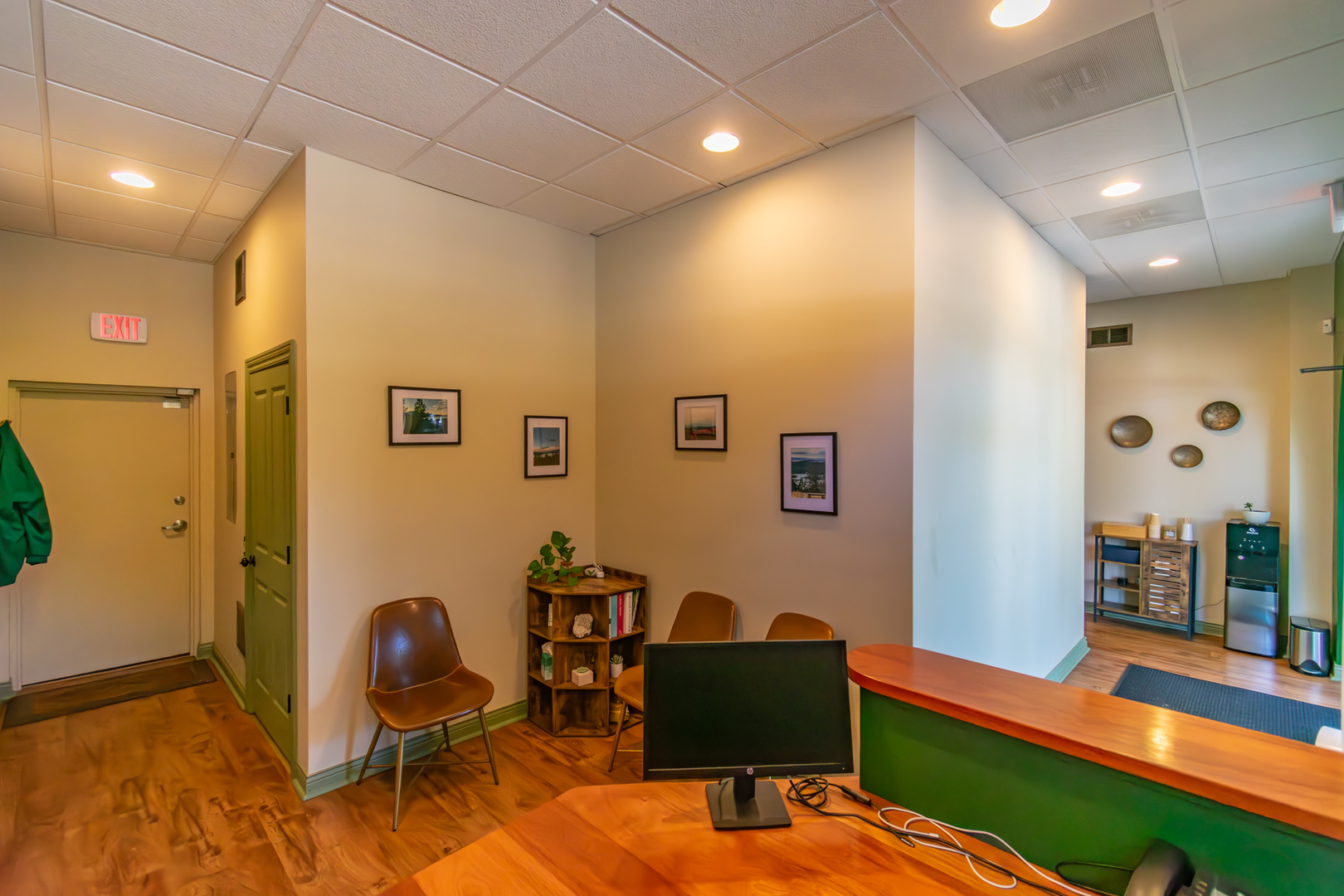 1355 W Washington Boulevard 1