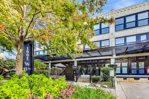 Tiny photo for 1001 W 15TH Street #241, Chicago, IL 60608 (MLS # 12470424)