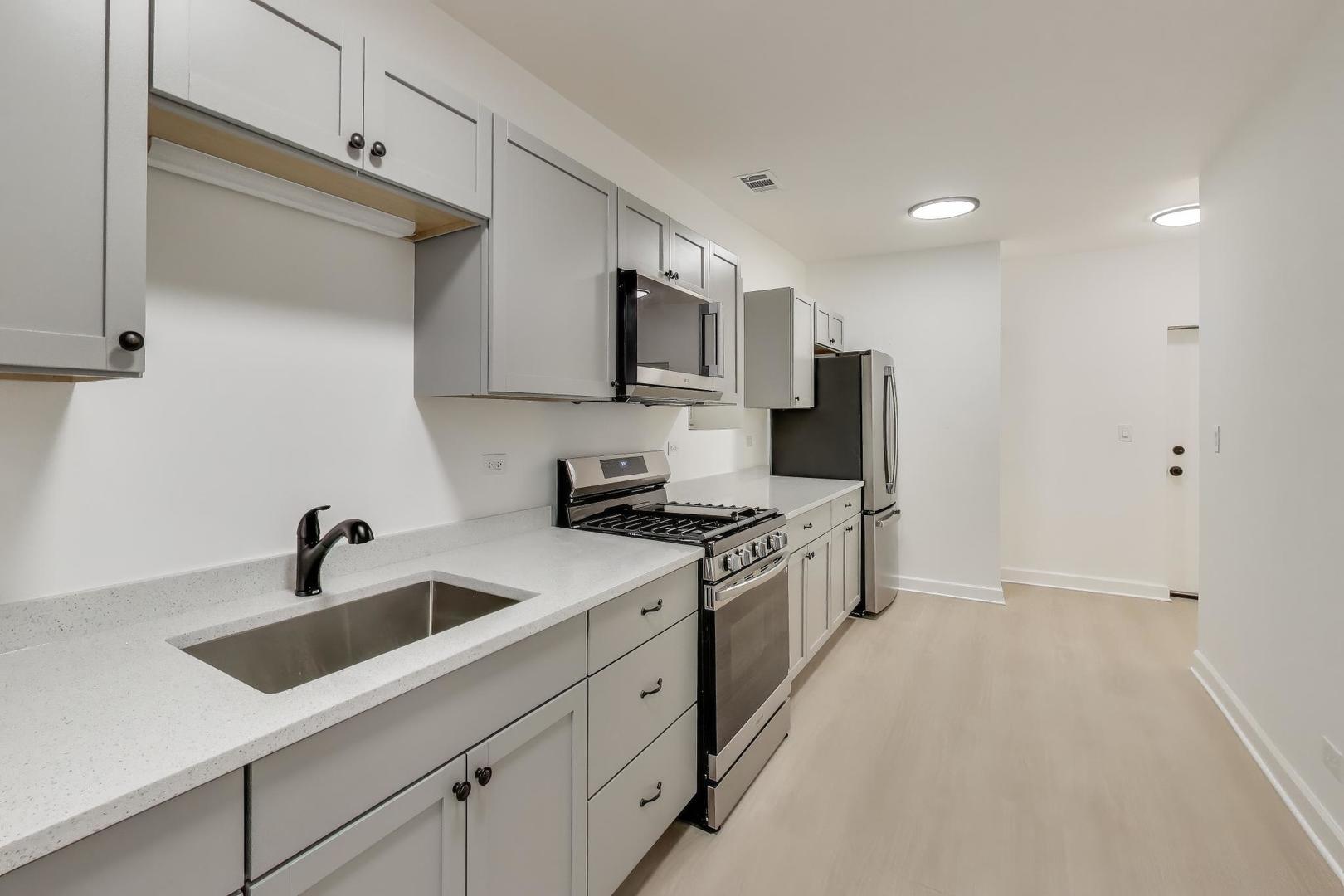 1244 N Wolcott Avenue 1