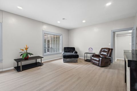 Tiny photo for 43 S Cedar Street, Palatine, IL 60067 (MLS # 12674837)