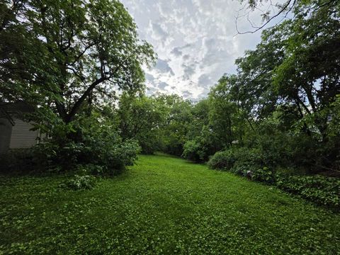 Tiny photo for 43 S Cedar Street, Palatine, IL 60067 (MLS # 12674837)