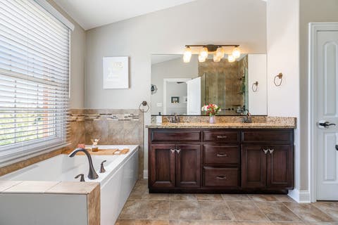 Tiny photo for 17930 FOUNTAIN Circle, Orland Park, IL 60467 (MLS # 12719845)