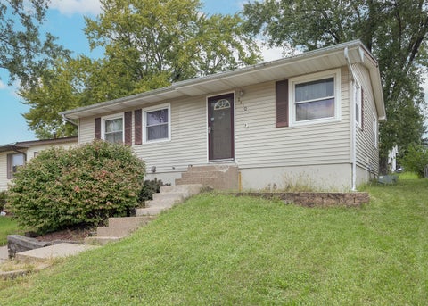 Tiny photo for 2410 W 58th Street, Davenport, IA 52806 (MLS # 12735516)