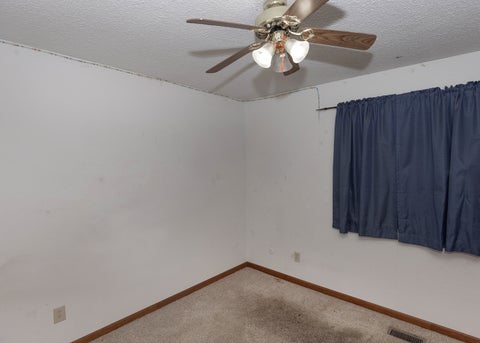 Tiny photo for 2410 W 58th Street, Davenport, IA 52806 (MLS # 12735516)