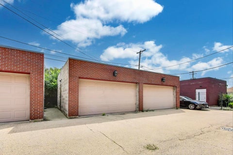Tiny photo for Chicago, IL 60653 (MLS # 12654317)