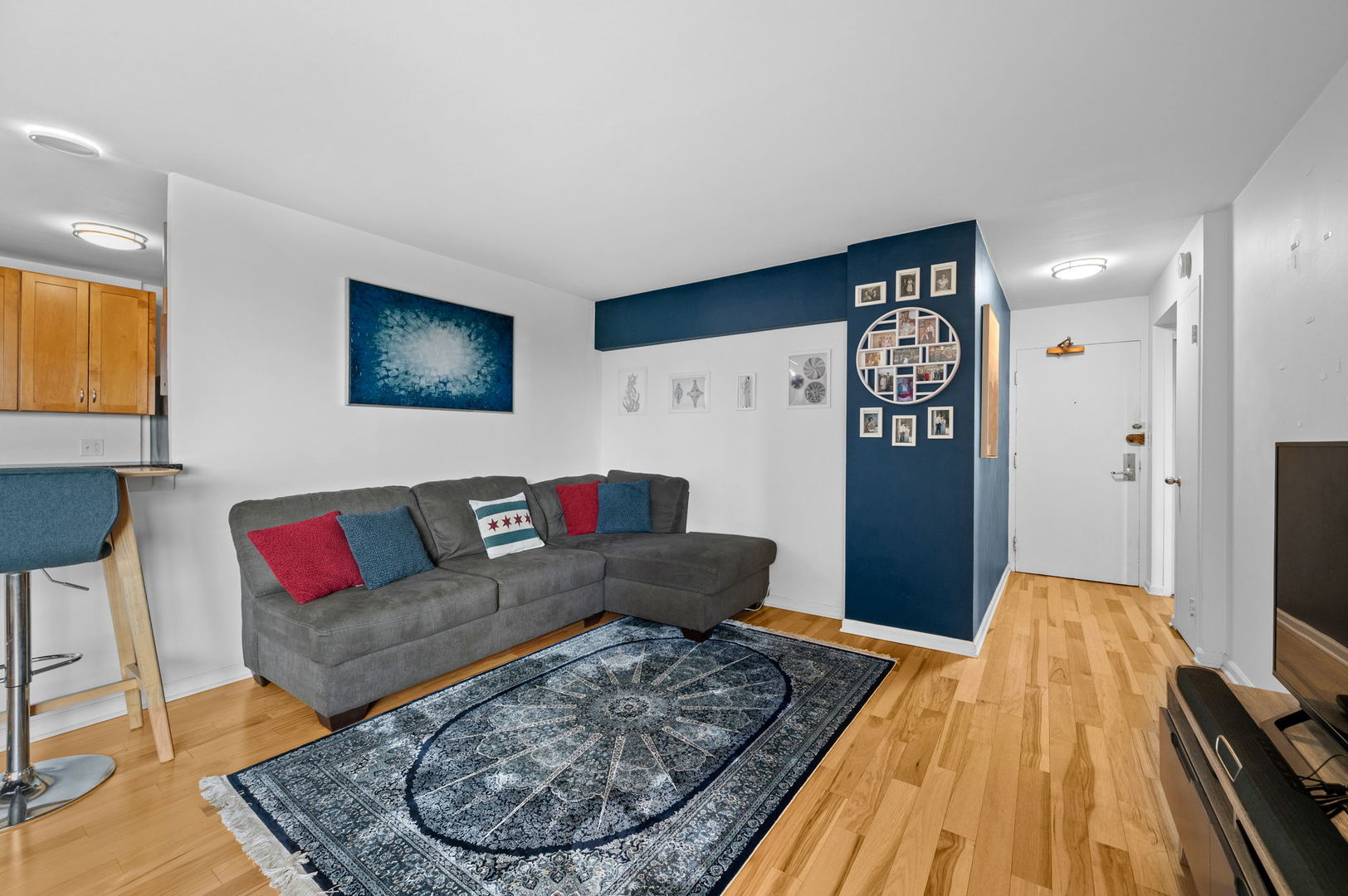 3440 N Lake Shore Drive 4C