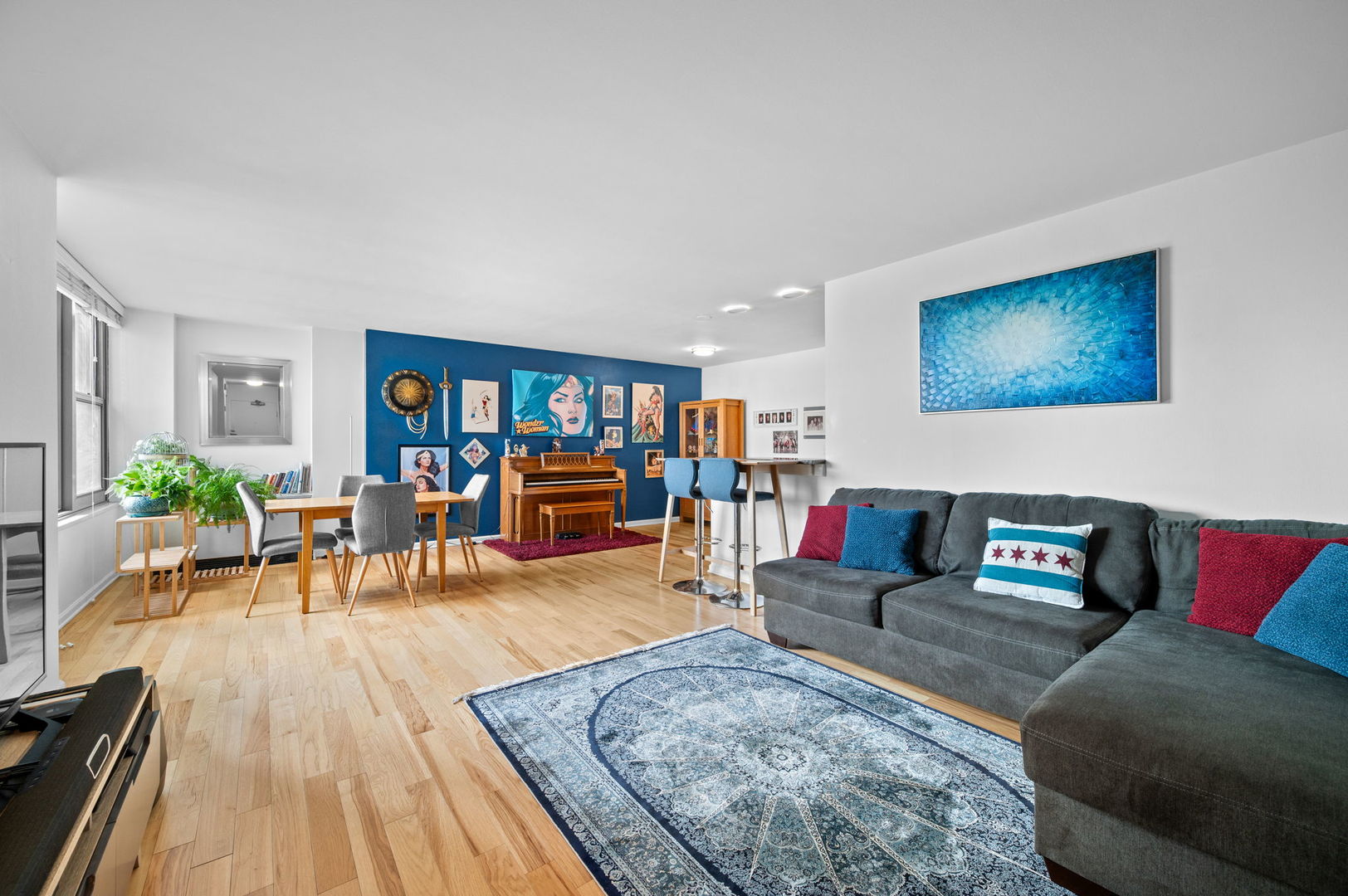 3440 N Lake Shore Drive 4C