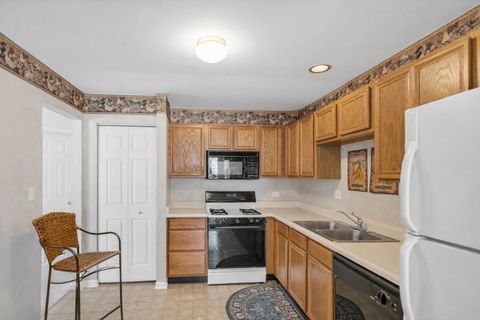 Tiny photo for 1650 Orchard Court, West Chicago, IL 60185 (MLS # 12606184)