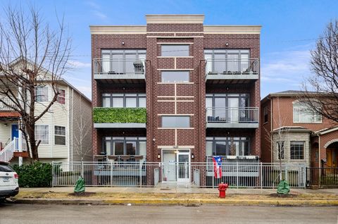 Photo of 1429 W 16th Street #3E, Chicago, IL 60608 (MLS # 12584554)