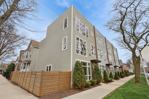 1855 N St Louis Avenue Chicago IL 60647