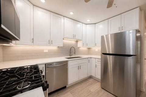 Tiny photo for 39 King Arthur Court #15, Northlake, IL 60164 (MLS # 12714501)