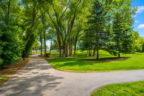 Tiny photo for 39 King Arthur Court #15, Northlake, IL 60164 (MLS # 12714501)