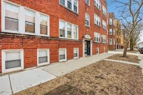 Tiny photo for 2609 W GUNNISON Street #3, Chicago, IL 60625 (MLS # 12745895)