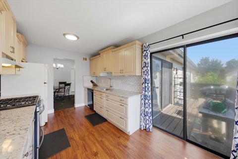 Tiny photo for 831 E Carriage Lane #2, Palatine, IL 60074 (MLS # 12723588)