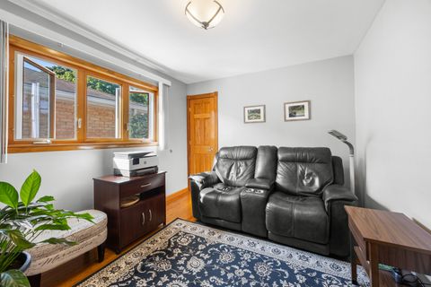 Tiny photo for 4339 N Newland Avenue, Harwood Heights, IL 60706 (MLS # 12484721)