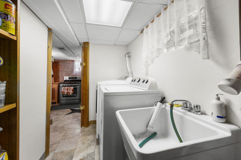 Tiny photo for 4339 N Newland Avenue, Harwood Heights, IL 60706 (MLS # 12484721)