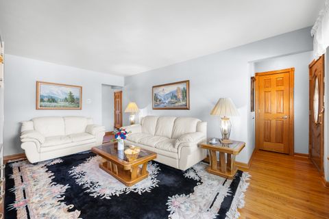 Tiny photo for 4339 N Newland Avenue, Harwood Heights, IL 60706 (MLS # 12484721)