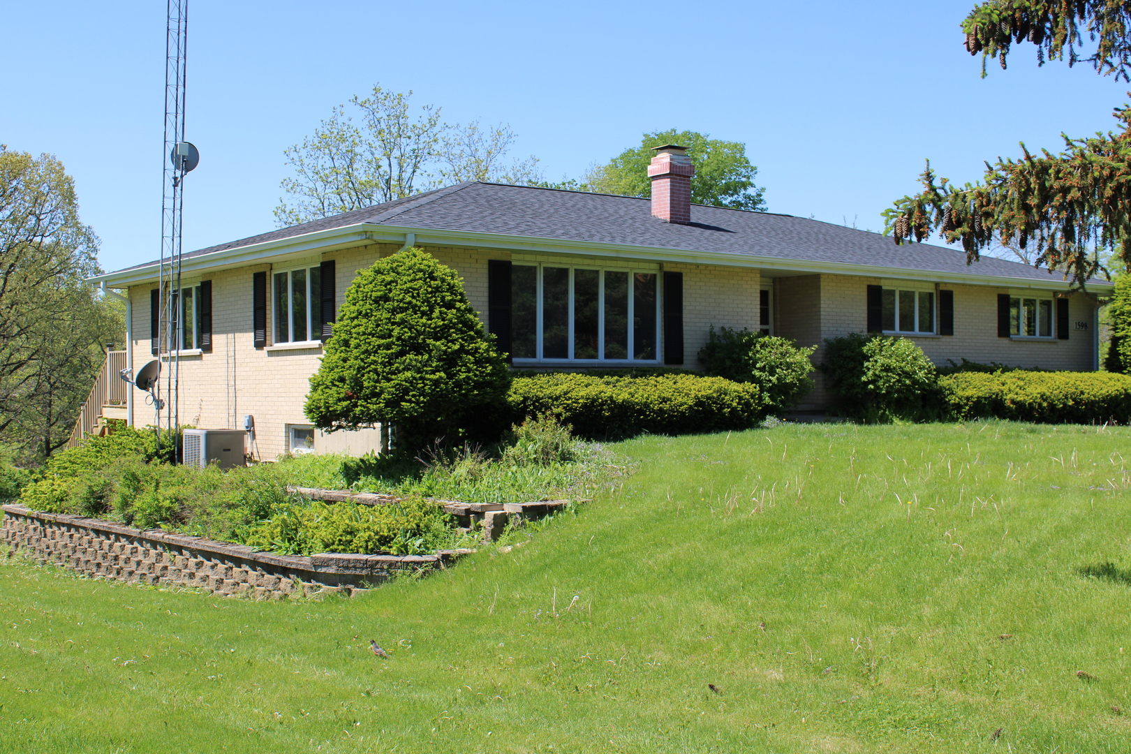 1598 Lake Holiday Drive