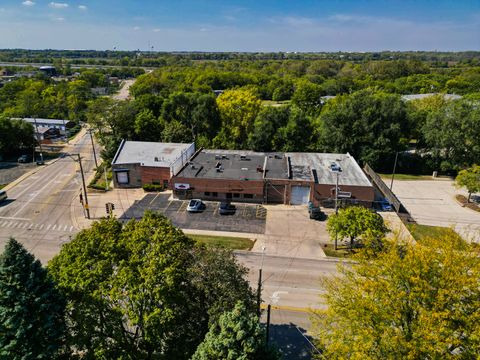 1513 S State Street Lockport IL 60441