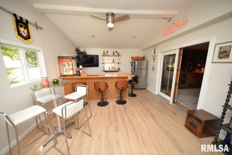 Tiny photo for 4211 FOX CREEK Street, Mt Vernon, IL 62864 (MLS # EB459236)