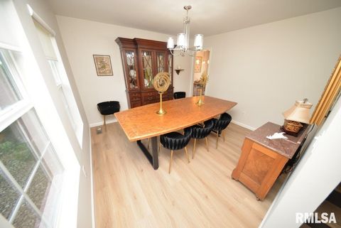 Tiny photo for 4211 FOX CREEK Street, Mt Vernon, IL 62864 (MLS # EB459236)