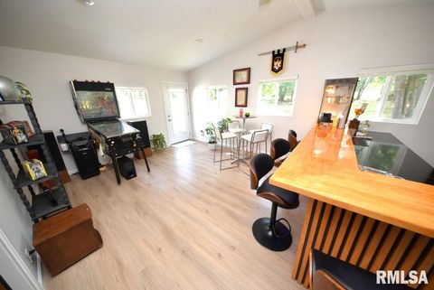 Tiny photo for 4211 FOX CREEK Street, Mt Vernon, IL 62864 (MLS # EB459236)