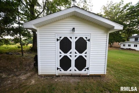 Tiny photo for 4211 FOX CREEK Street, Mt Vernon, IL 62864 (MLS # EB459236)