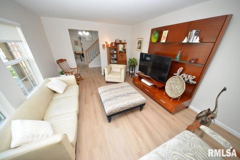 Tiny photo for 4211 FOX CREEK Street, Mt Vernon, IL 62864 (MLS # EB459236)