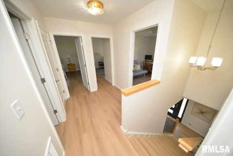 Tiny photo for 4211 FOX CREEK Street, Mt Vernon, IL 62864 (MLS # EB459236)